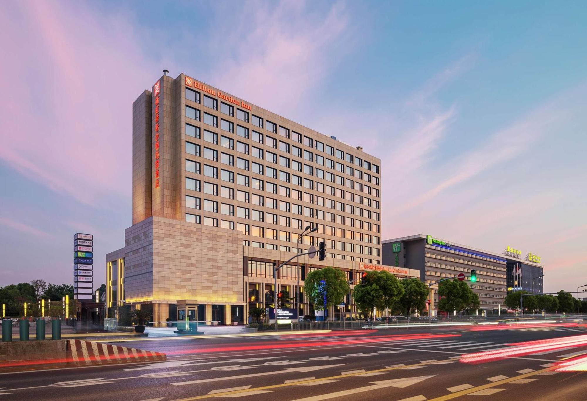 Hilton Garden Inn Shanghai Hongqiao Necc Екстериор снимка